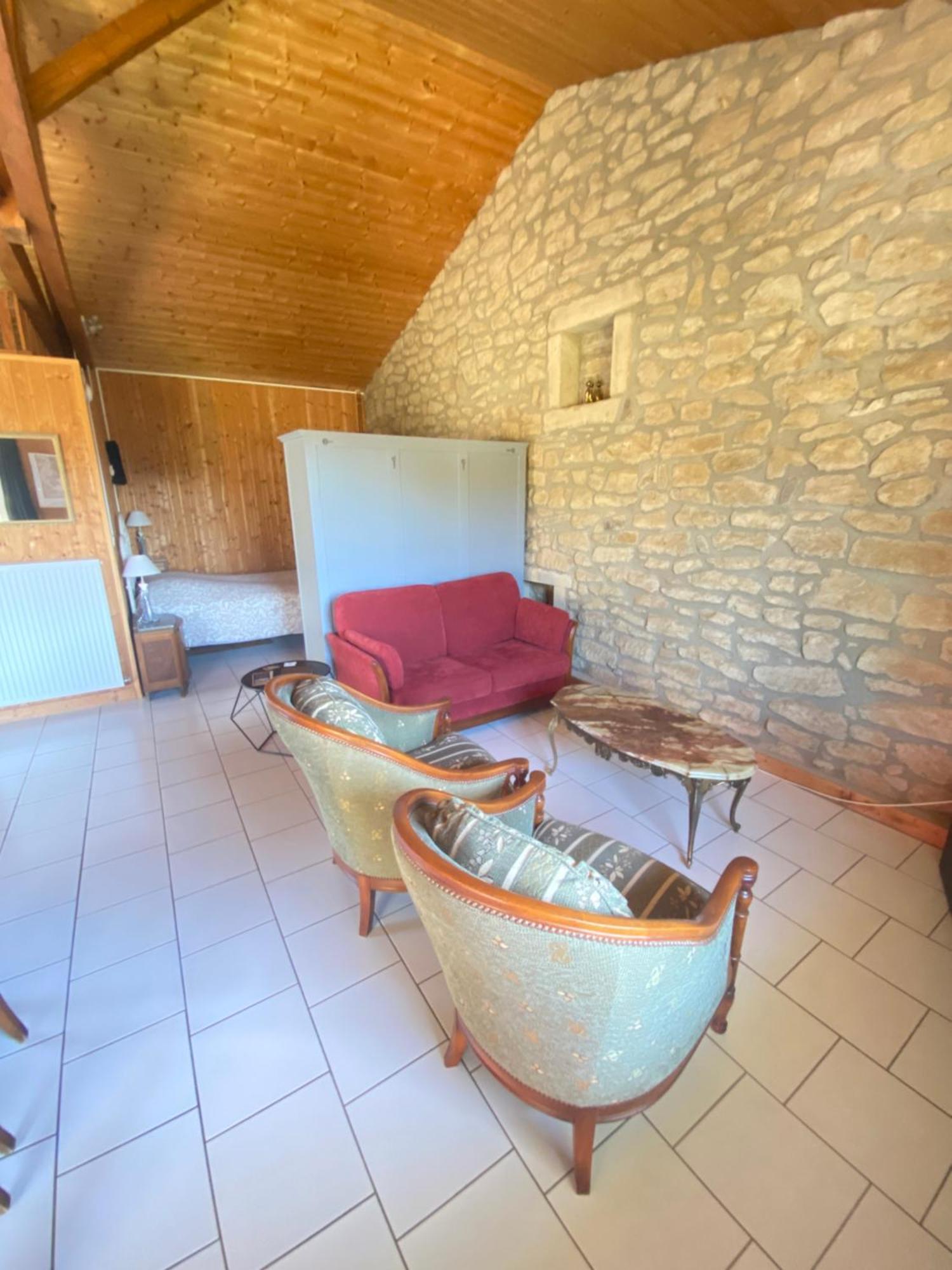 Gite Les Sablieres Saint-Lattier Exterior photo